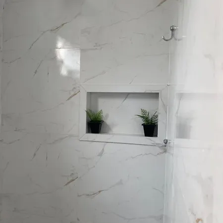 Suites Flat Mobiliados Com Area De Lazer Picina Araguaina Exterior photo